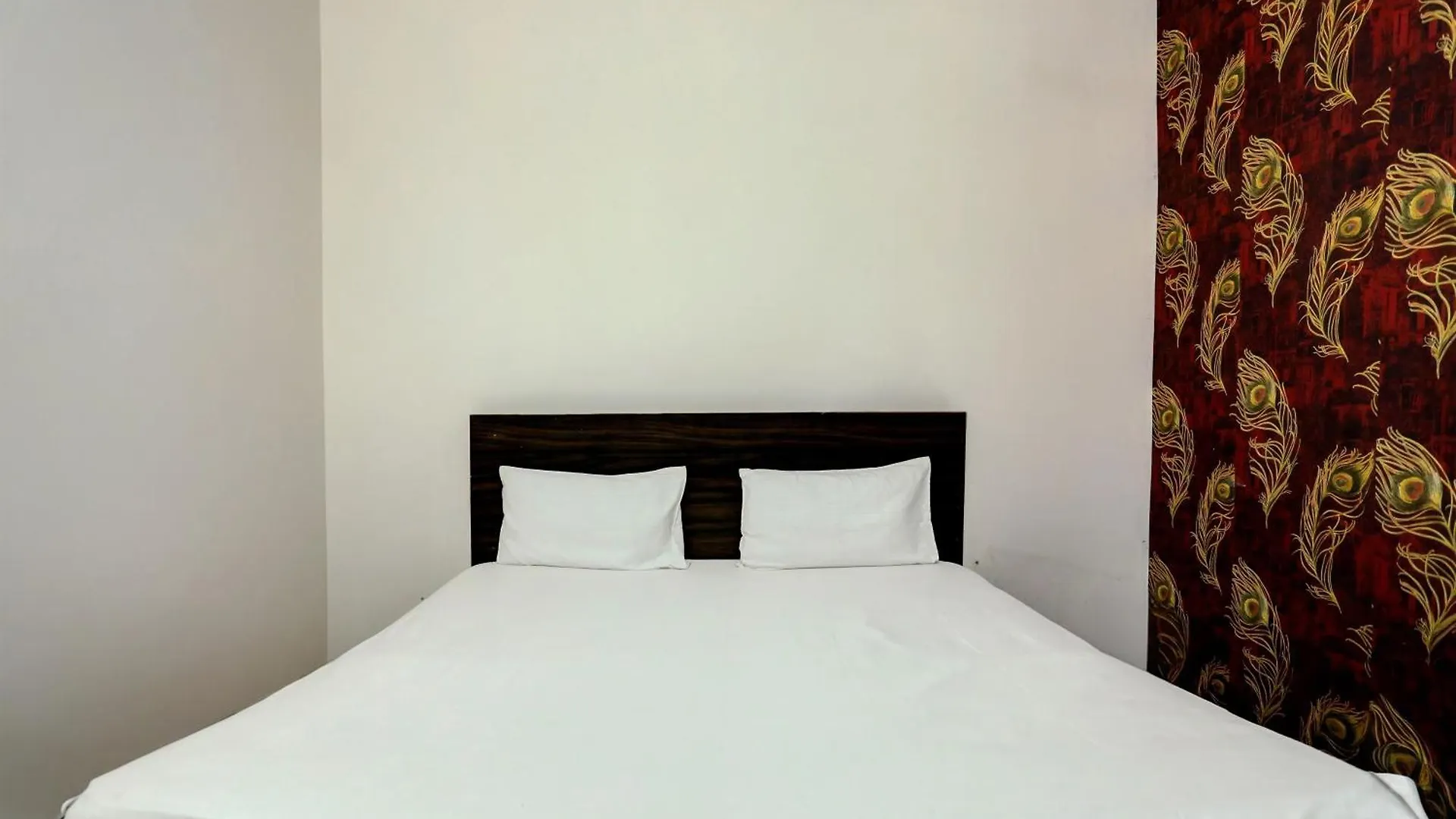 Hotel O Raaz Hotel Delhi   Delhi (National Capital Territory of India)